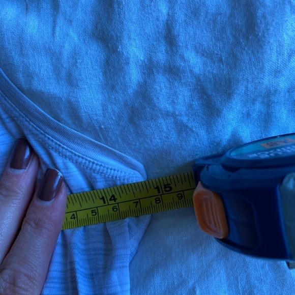 Lululemon Women’s All Tied Up Tank in Light Grey Fit S Open Back Athletic Top - Picture 6 of 7